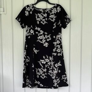 Ann Taylor Floral Black and White Dress